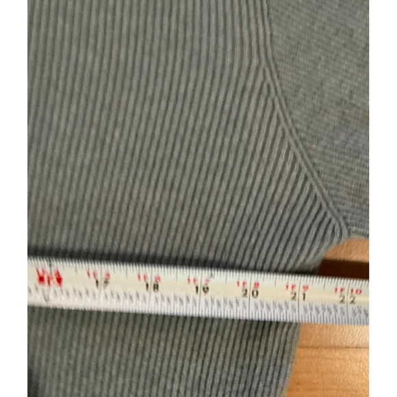 Brunello Cucinelli 100% Cashmere Blue Turtleneck Sweater sz Medium Italy Monili - Picture 12 of 13